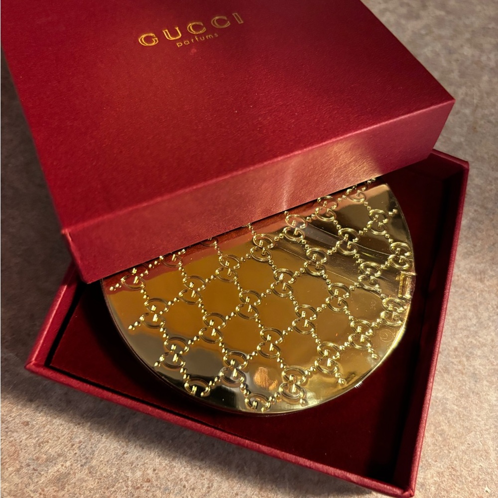 Gucci Gold Patterned Compact